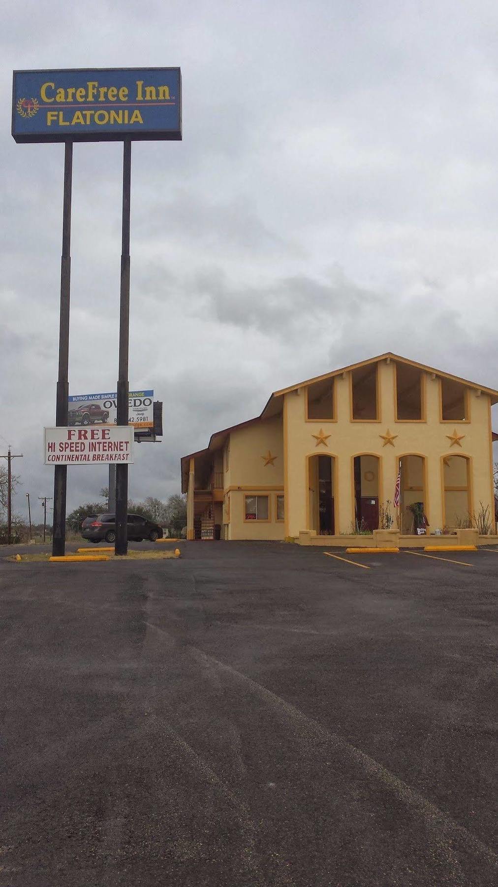 Carefree Inn Flatonia Exterior foto